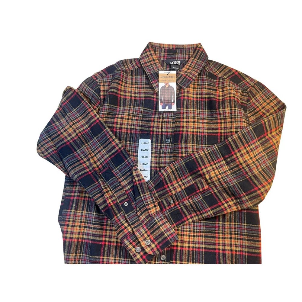 Men's Plaid Flannel Shirt With Button Closure Long Sleeves & Chest Pocket Classi